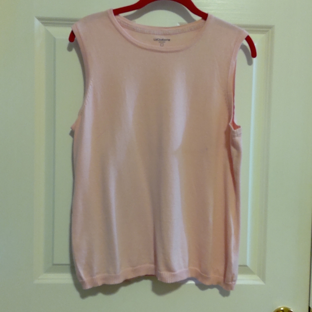 Pink knit sleeveless top by Liz Claiborne in XL.